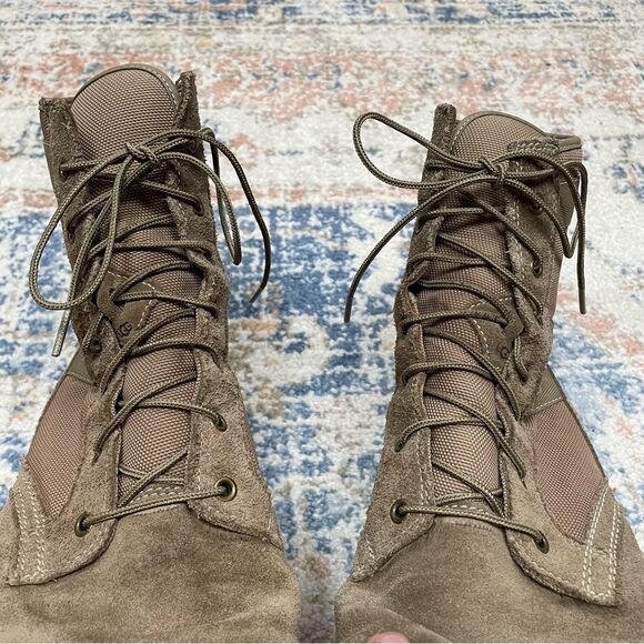 Ugg Camino Field Boot, used, in great condition main image 6